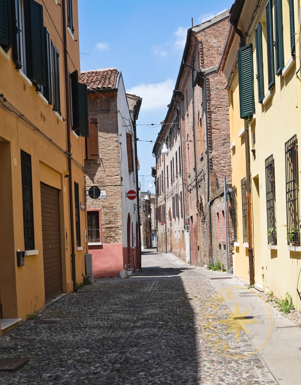 Феррара - Старый город - дворы и улицы - Италия