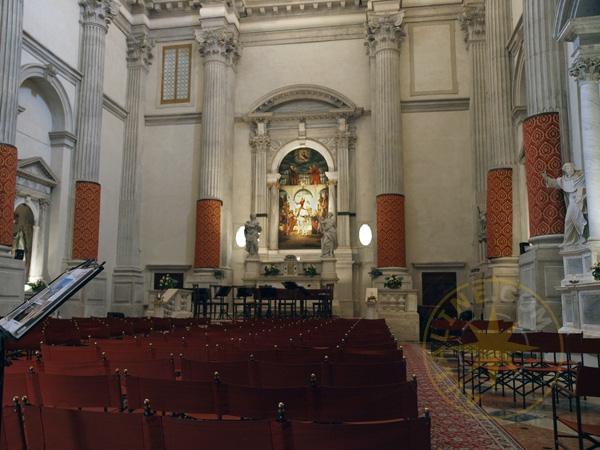 Церковь Сан-Видаль внутри - округ Сан-Марко - Италия