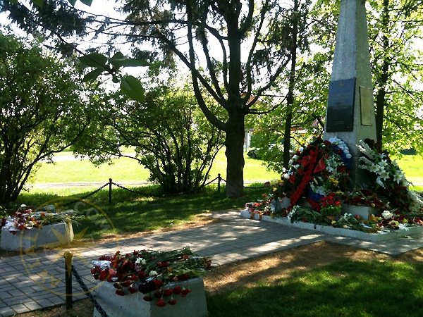 Памятник воинам погибшим в Великой Отечественной войне - Россия