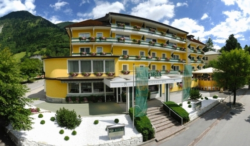Отель Астория с улицы - Австрия