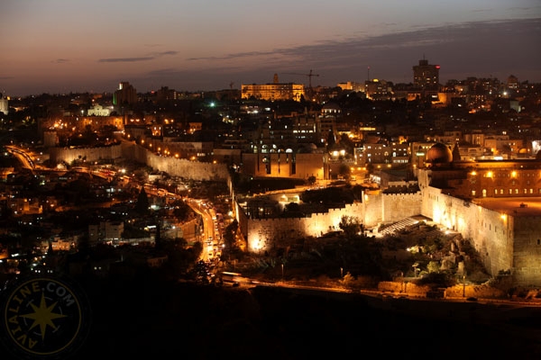Иерусалим в ночное время - Израиль