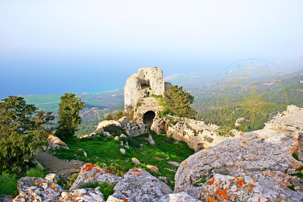 Достопримечательности - остатки крепости - Кипр