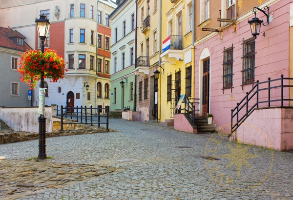Старый город в Люблине - фото старой улочки - Польша