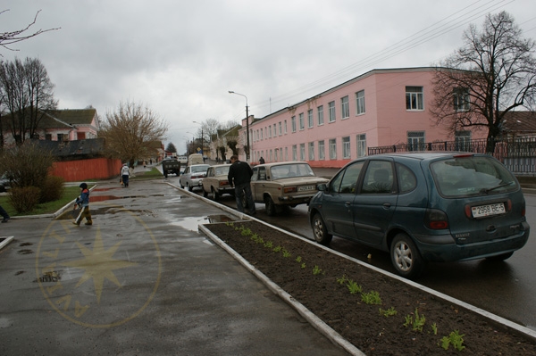 Улицы Борисова - после дождя - Беларусь