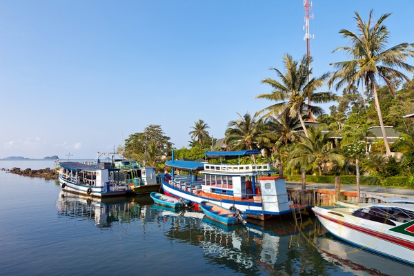 Остров Чанг - лодки на пристани - Таиланд